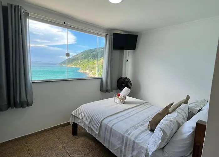 Estalagem pé na areia